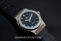 Đồng Hồ Hublot Classic Fusion Black Titanium 42mm 542.NX.1171.LR (Like New)