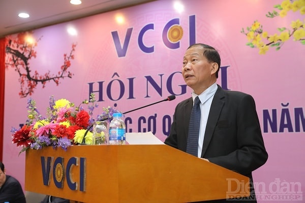 Phó Chủ tịch Thường trực Hoàng Quang Phòng nhận định, năm 2021, VCCI tiếp tục đổi mới hoạt động của Ban Thường vụ, Ban Chấp hành và các đảng bộ cơ sở, chi bộ trực thuộc, thực hiện thắng lợi các mục tiêu, nhiệm vụ đã đề ra.