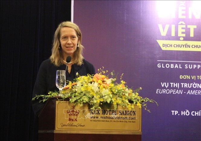 Bà Mary Tarnowka - Giám đốc điều hành Phòng Thương mại Mỹ tại Việt Nam (AmCham).