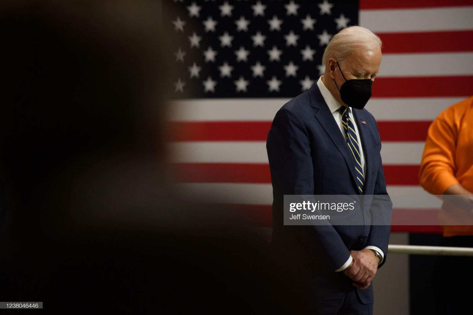 Tỷ lệ ủng hộ ông Joe Biden rơi xuống mức rất thấp