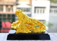 Khí phách hổ vàng
