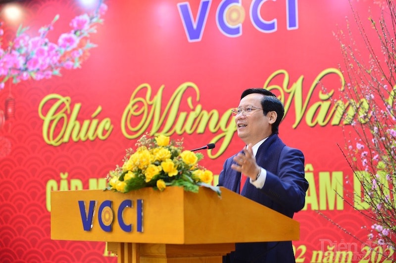 Chủ tịch VCCI Phạm Tấn Công nhấn mạnh 2022 là năm đầu thực hiện Nghị quyết Đại hội VCCI lần thứ VII, là năm đổi mới, hành động và không có trì trệ.