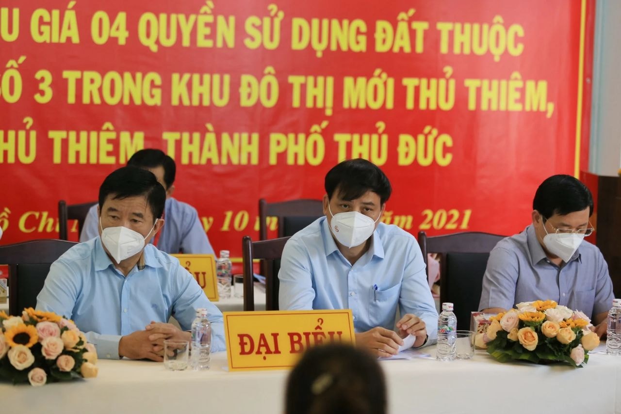 Phiên đấu giá đất tại Thủ Thiêm đến nay, một trong 4 doanh nghiệp trúng đấu giá đã tuyên bố bỏ cọc, chấp nhận mất 600 tỷ đồng