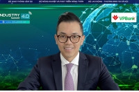 Ông Phùng Duy Khương - P.TGD VPBank: Các ngân hàng phải thích ứng trong tình hình mới