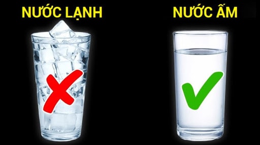 Ngày lạnh uống nước sao cho hiệu quả nhất để da đẹp, bệnh tật không 