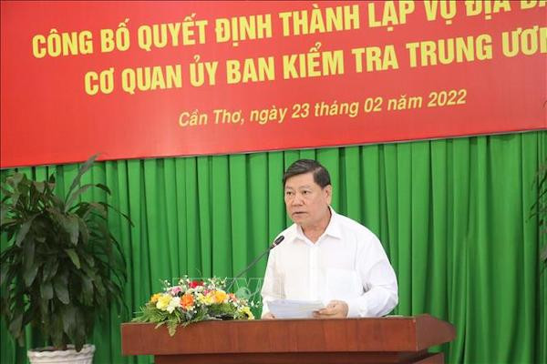 ông Trần Văn Rón, Ủy viên Trung ương Đảng, Phó Chủ nhiệm Ủy ban kiểm tra Trung ương đã Công bố Quyết định thành lập Vụ Địa bàn VIII