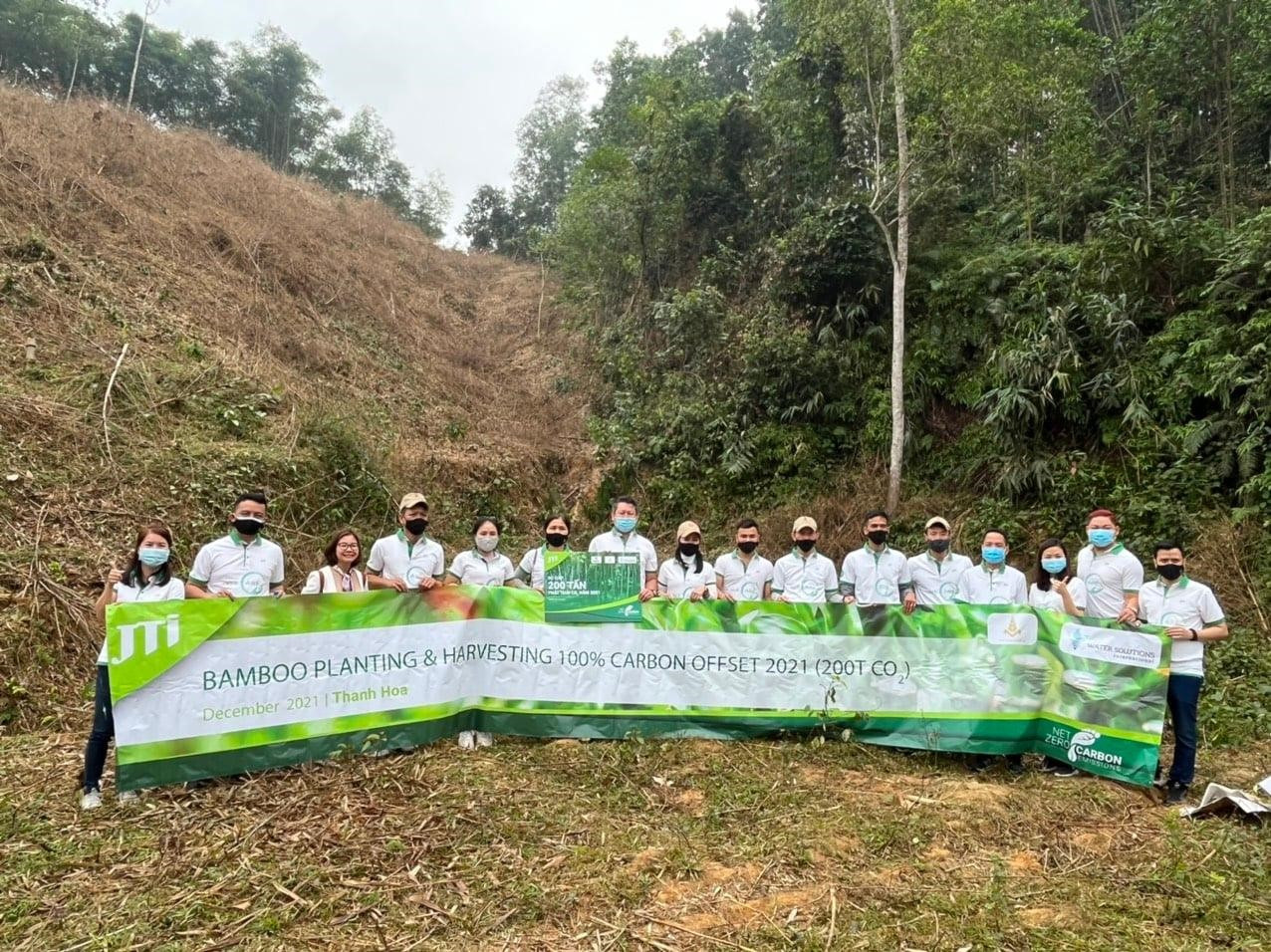 Hoạt động thu hoạch những tre già, tre hư tại Thanh Hóa để bù đắp lượng CO2 phát sinh