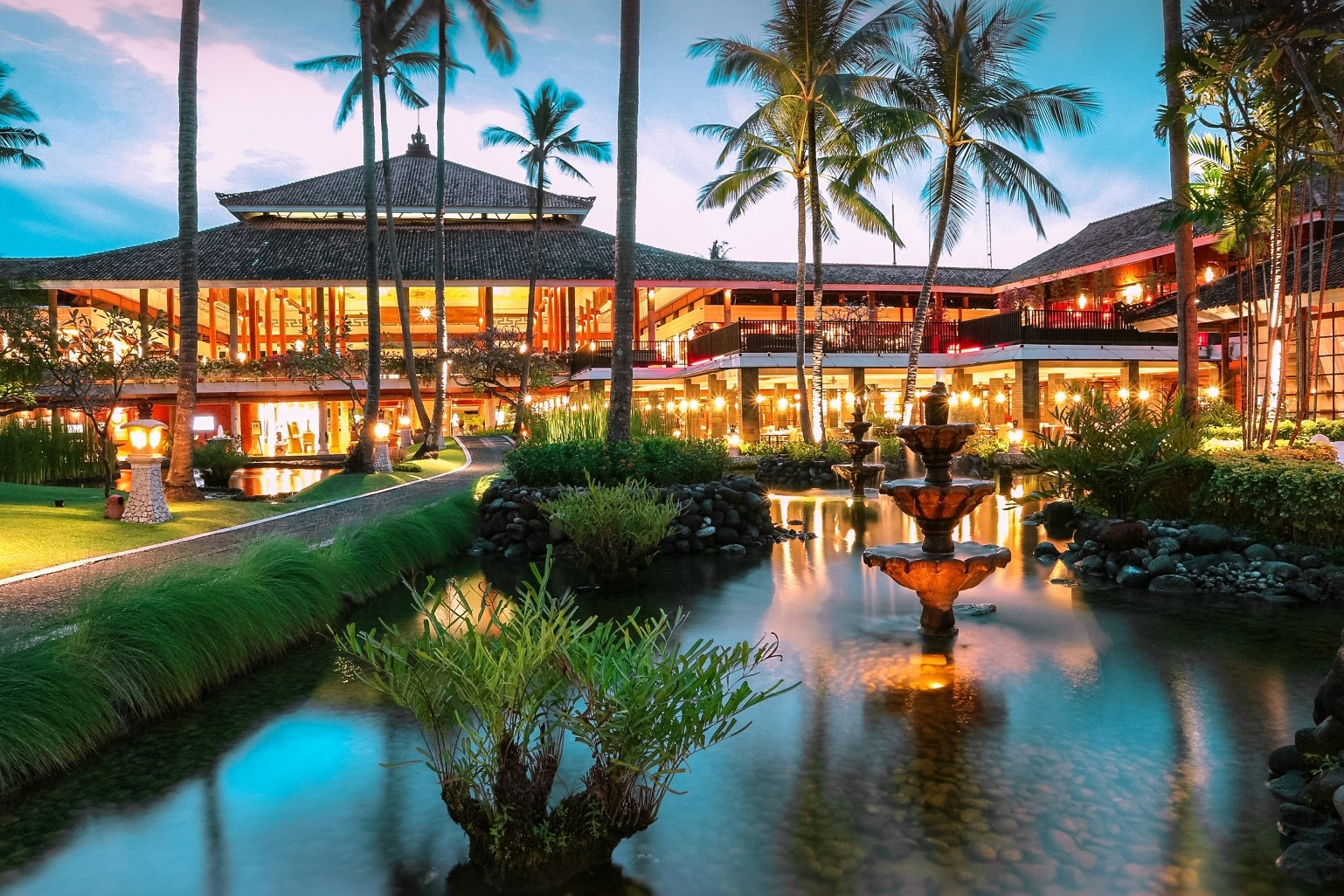 Khách sạn Melia Bali