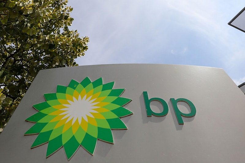 BP và Shell sẽ rút hoạt động và liên doanh khỏi Nga.