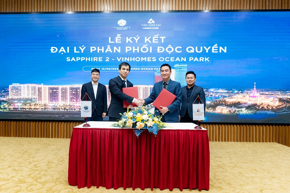 Tân Thời Đại là đại lý độc quyền giỏ hàng The Four Seasons - Sapphire 2 với nhiều ưu đãi hấp dẫn từ chủ đầu tư Vinhomes