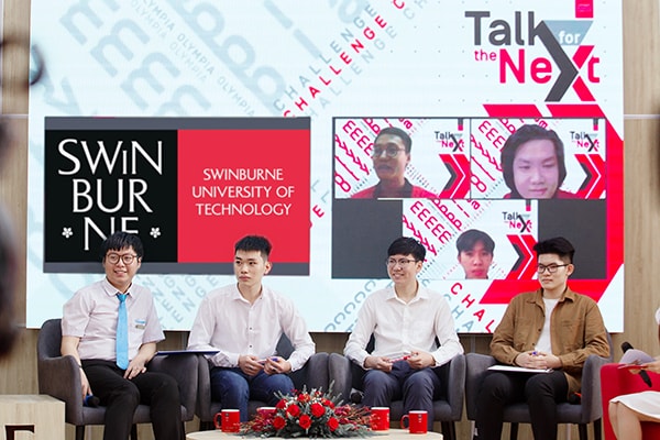 Top 4 Chung kết Olympia mùa thứ 21 hội ngộ tại Swinburne Việt Nam.