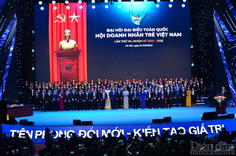 153 Uỷ viên khoá VII nhiệm kỳ 2022-2025.