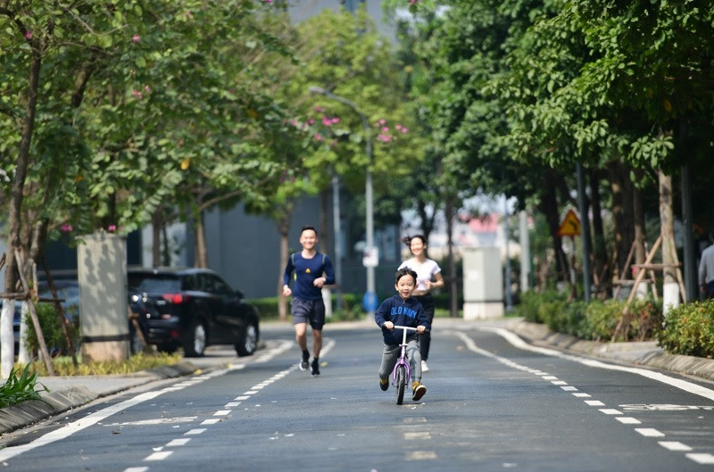 Toàn bộ tiện ích và không gian sống đều đặt cư dân làm trọng tâm, vì thế Essensia kiến tạo các không gian sống xanh hướng tới tái tạo năng lượng và nghỉ dưỡng tại gia (Staycation).