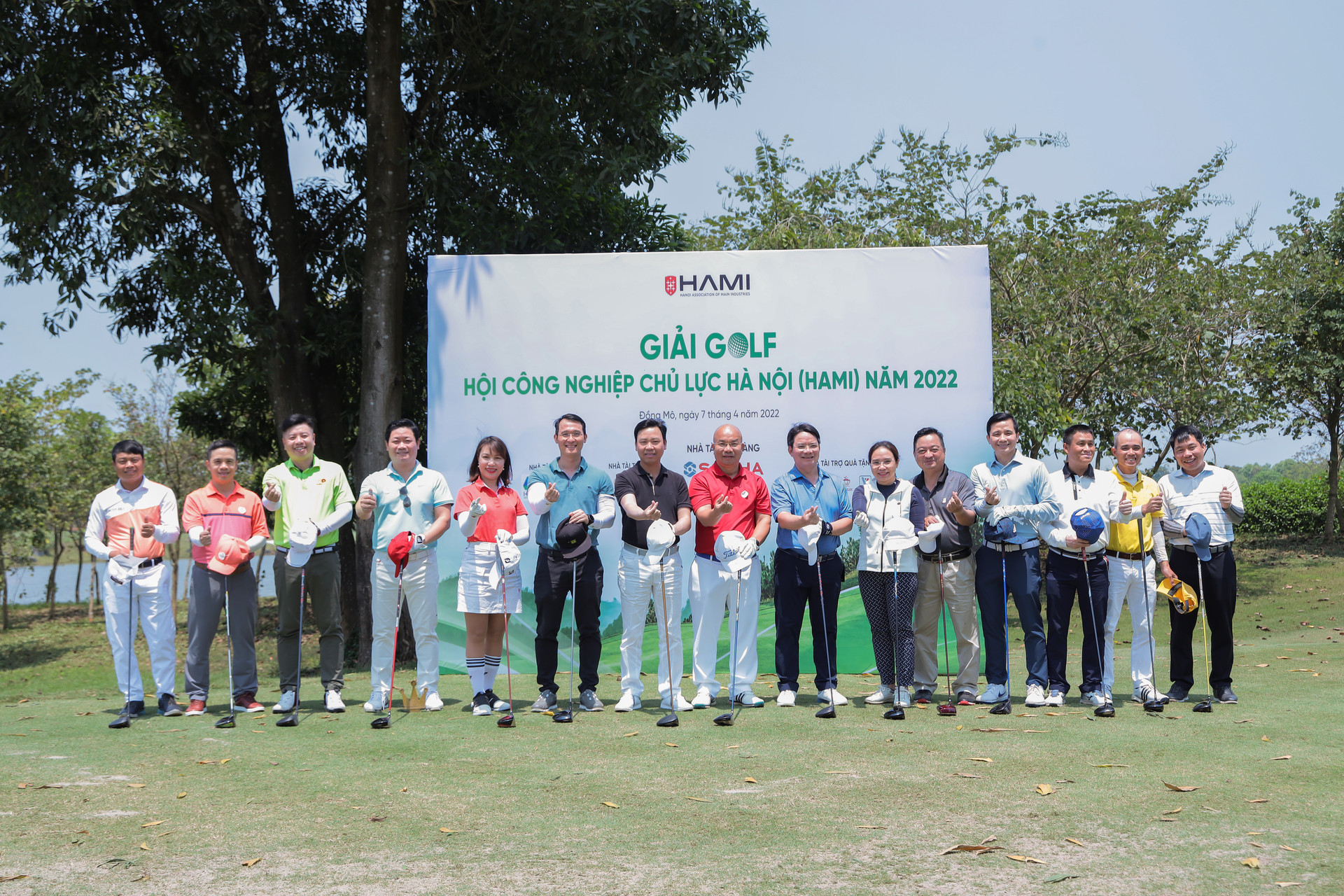 Giải golf có sự tham dự của 20 golfers, bao gồm các golfer là Hội viên CLB và khách mời