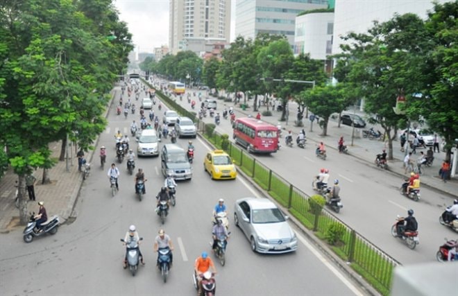  Thứ trưởng Bộ Công an Lê Quốc Hùng cho biết ngày 16-4, Ban cán sự Đảng Chính phủ đã có báo cáo xin ý kiến Bộ Chính trị về việc tách Luật giao thông đường bộ.