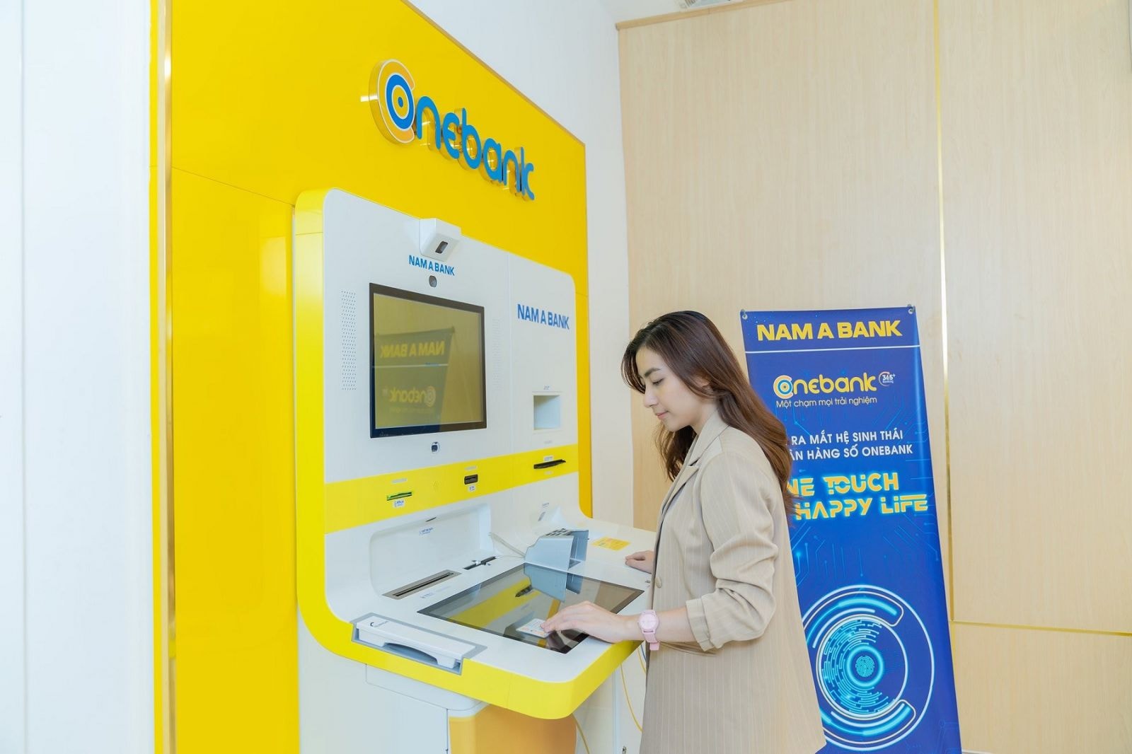 Namp/A Bank đã triển khai gần 10. điểm ONEBANK trên toàn quốc 