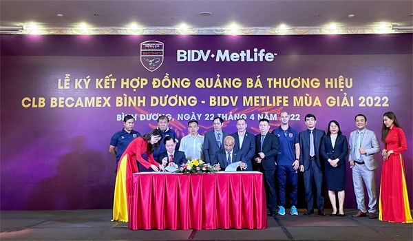 Công ty TNHH Bảo hiểm nhân thọ BIDV MetLife chính thức trở thành nhà tài trợ của đội bóng Becamexp/Bình Dương