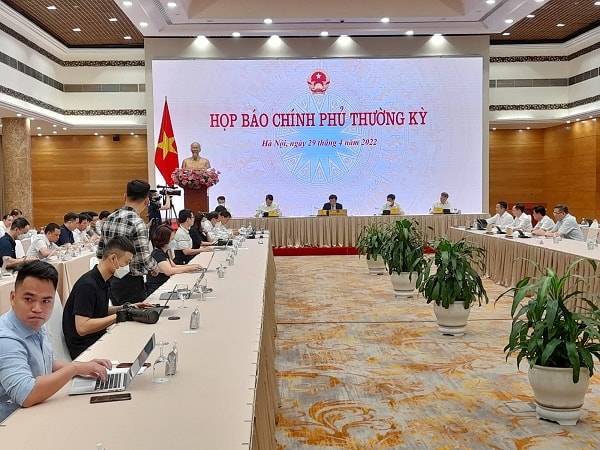 Toàn cảnh cuộc họp báo.