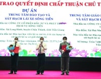 Tiền Giang khôi phục nhanh hoạt động sản xuất, kinh doanh