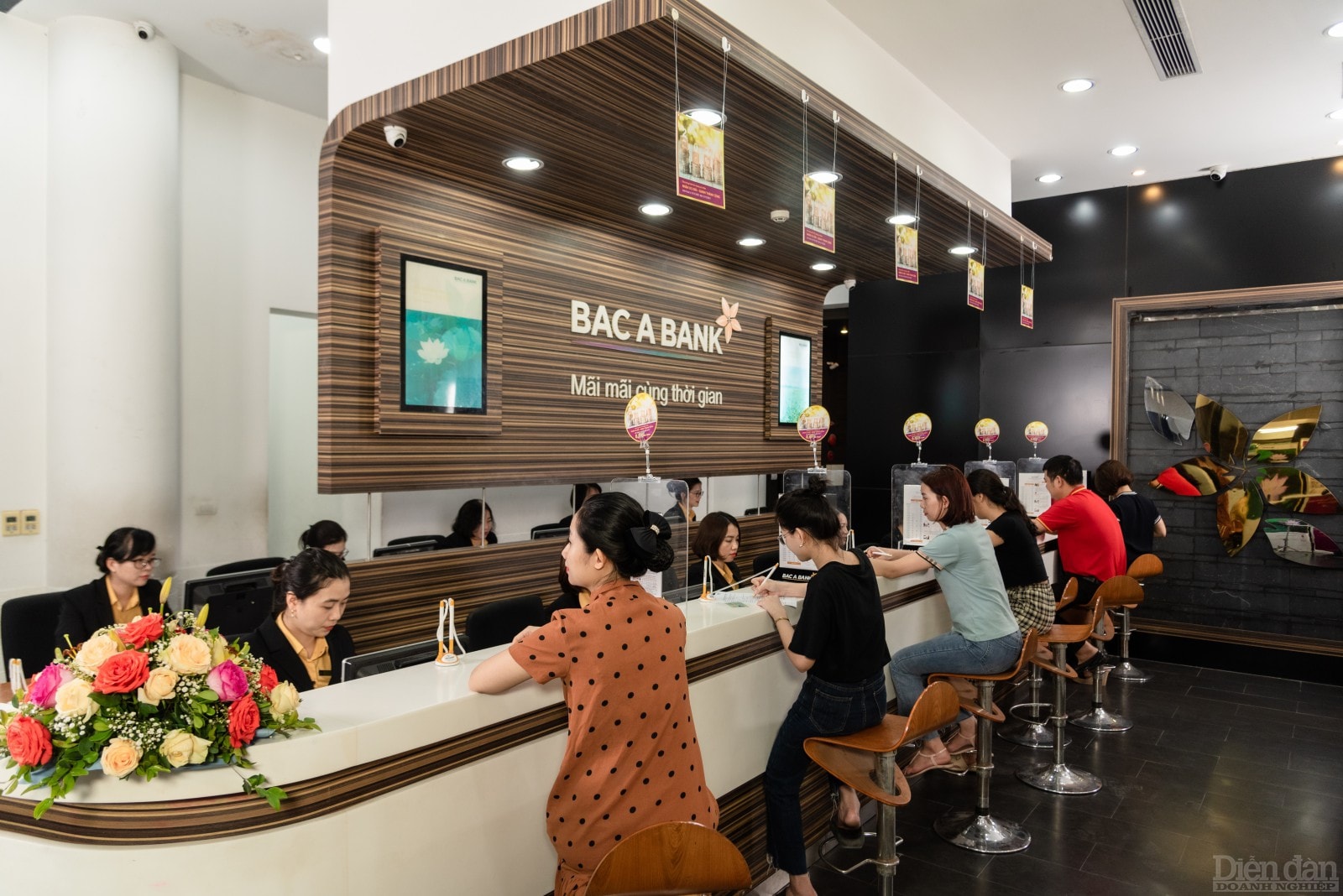 BACABANK liên tục đưa ra các chương trình ưu đãi cho khách hàng