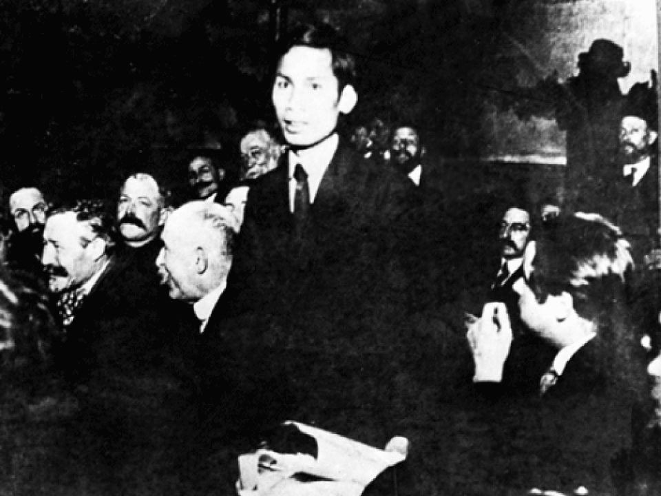 Bác Hồ tại Đại hội Tours năm 1920. Ảnh: T.L