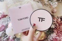 Phấn nước Tom Ford Rose Prick Cushion Compact phiên bản giới hạn