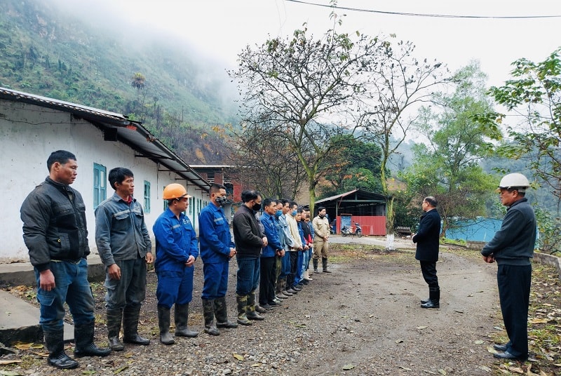 Công ty cổ phần Khoáng sản Bắc Kạn gặp khó khi thủ tục Hải quan bị 