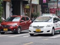 Gộp taxi công nghệ với taxi truyền thống: Cần trọng tài cho sân chơi bình đẳng