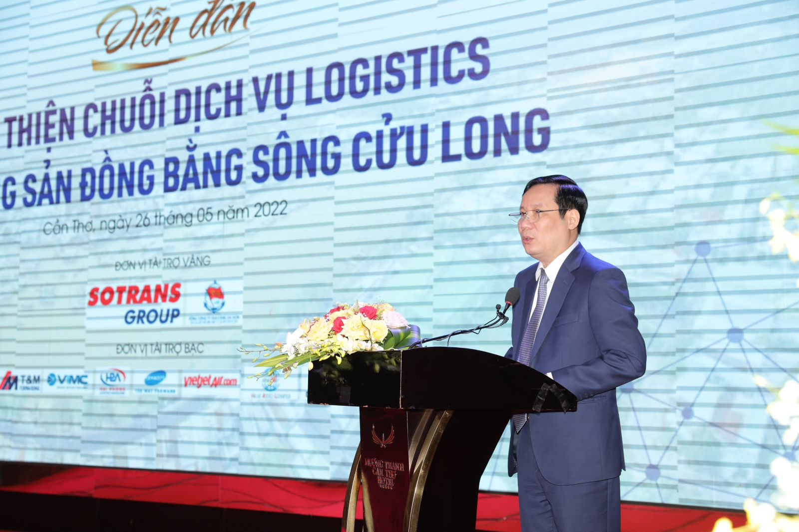 Ông Phạm Tấn Công, Chủ tịch Liên đoàn Thương mại và Công nghiệp Việt Nam (VCCI) phát biểu khai mạc Diễn đàn