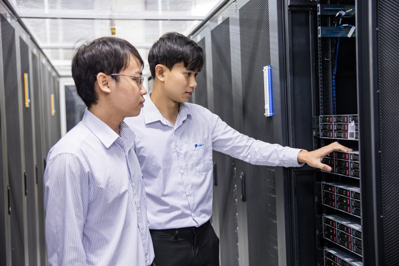 Hệ thống máy chủ của VNPT