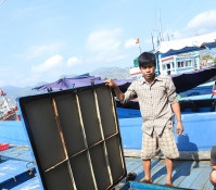 Chủ tàu vỏ thép... sắp “ra đường” Kỳ II: Tàu vẫn chờ “giải phóng”