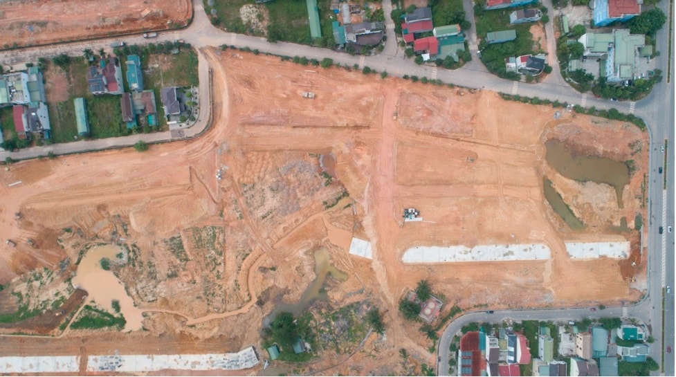 Hình ảnh thi công thực tế dự án Vincom Shophouse Royal Park tháng 5/2022