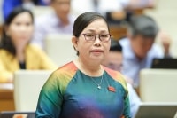 Đại biểu Nguyễn Thị Yến: Cần công khai, minh bạch quản lý, điều tiết giá xăng dầu