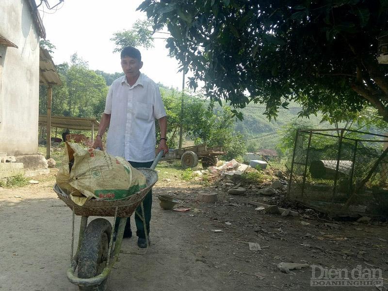 Ông Nguyễn Hữu Giáp đã nhiều năm nay khiếu kiện để đòi đất rừng