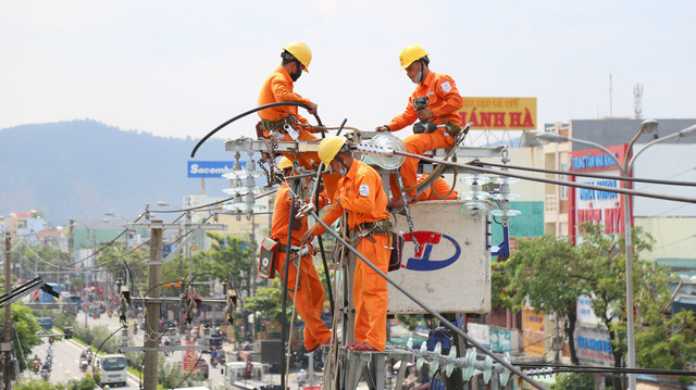 Ngày 21/6/2022, phụ tải miền Bắc đã lập đỉnh khi đạt mức 14.561 MW, vượt 716 MW so với công suất đỉnh của năm 2021