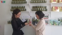 Cô gái trẻ khởi nghiệp thành công từ nuôi trồng tảo xoắn Spirulin