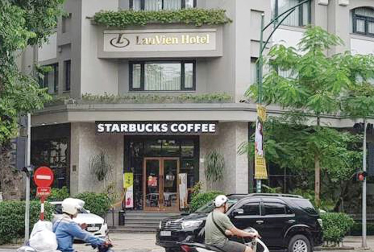  Starbucks tuyên bố đóng cửa cửa hàng Starbucks Lan Viên ở Quận Hoàn Kiếm từ ngày 30/6/2022.