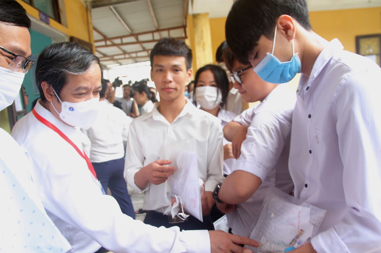 Bộ trưởng Nguyễn Kim Sơn