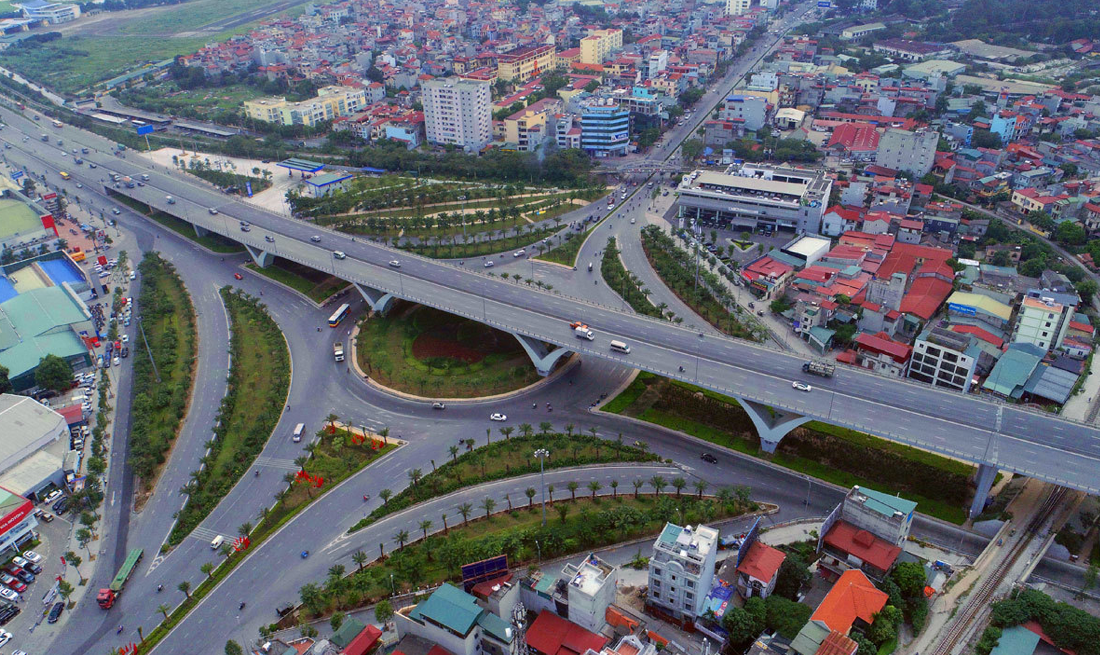 Quận Long Biên có lợi thế về hạ tầng đồng bộ và là trục giao thông quan trọng cửa ngõ kết nốip/với các quận Trung tâm Hà Nội.