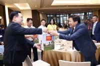Chủ tịch Quốc hội: Sẽ có thêm biện pháp kiềm chế giá xăng dầu