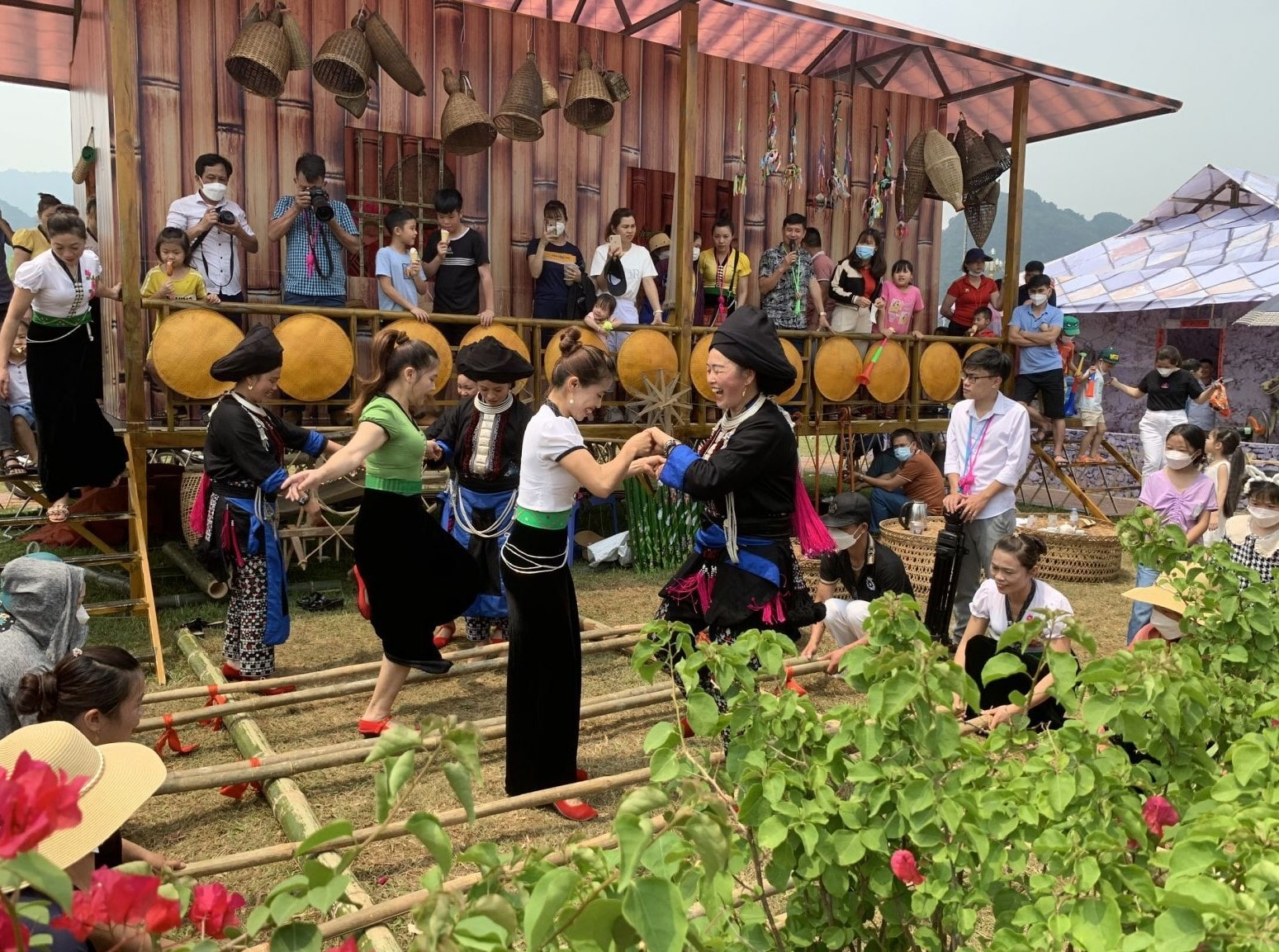 Những nụ cười khó quên tại Tuần Du lịch - Văn hóa Lai Châu năm 2022.