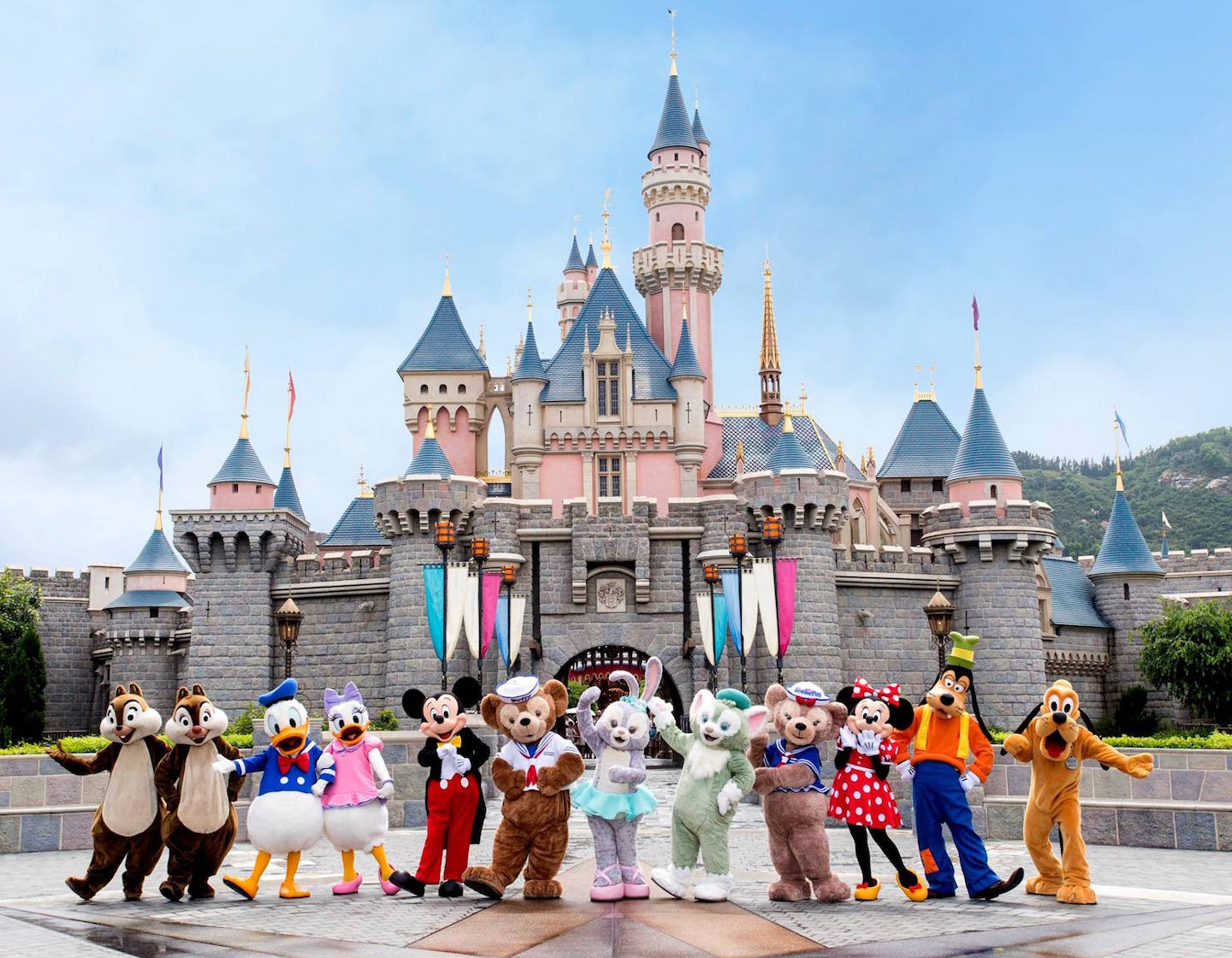 Disneyland - nơi du khách được sống cùng những nhân vật hoạt hình huyền thoại