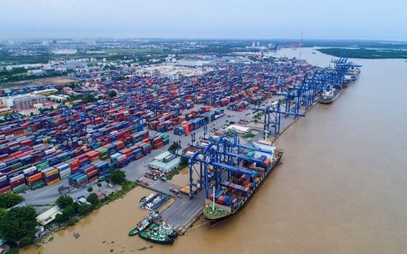 trong giai đoạn 2016 - 2020, vùng kinh tế trọng điểm phía Nam chỉ tăng trưởng 5,6%, vùng Đông Nam Bộ tăng trưởng 5,5%, trong khi cả nước tăng 5,9%. 