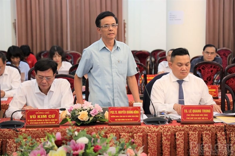 PGS, TS. Nguyễn Quang Hồng, Học viện Chính trị khu vực I.