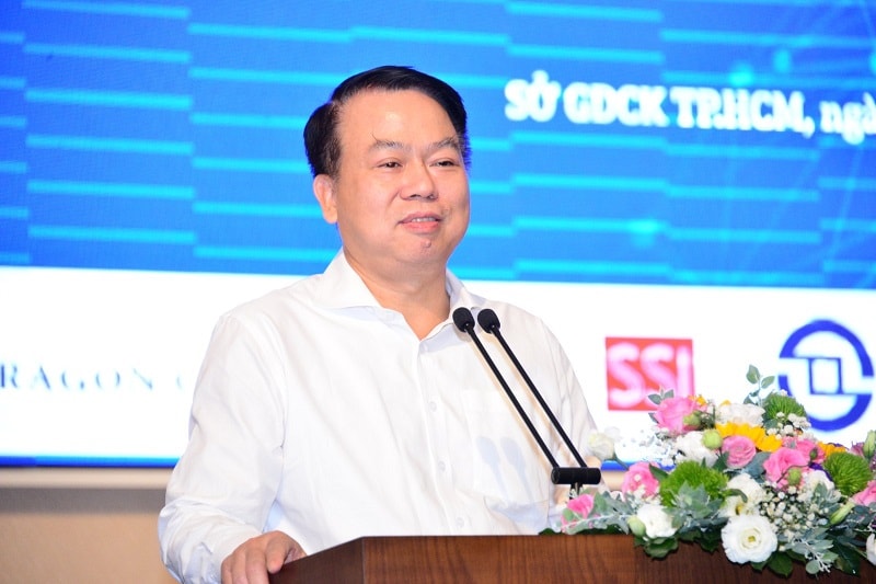 Thứ trưởng Bộ Tài Chính Nguyễn Đức Chi tại buổi gặp mặt các thành viên trên thị trường chứng khoán ngày 28/7/2022
