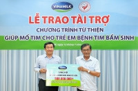 Vinamilk tiếp tục hỗ trợ phẫu thuật tim và mắt cho trẻ em khó khăn năm 2022