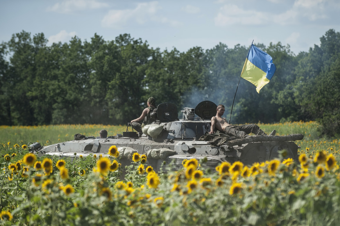 Ukraine thời hậu Xô Viết, với 32 triệu ha đất đen trù phú và màu mỡ, có diện tích tương đương một phần ba tổng số đất nông nghiệp hiện có ở EU.