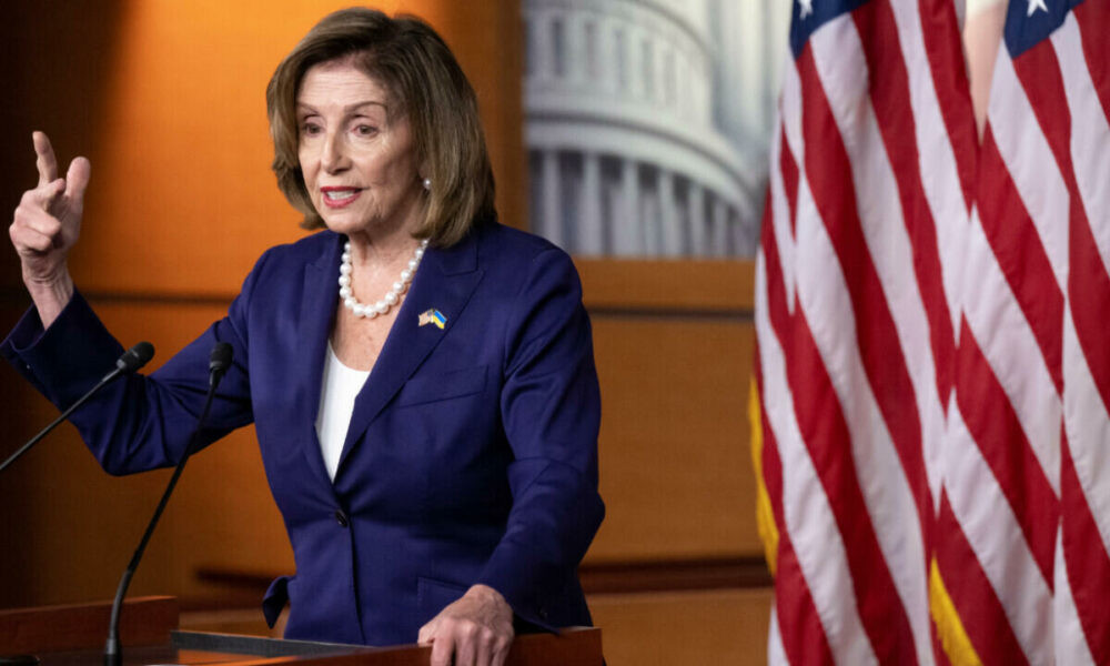 Chủ tịch Hạ viện Nancy Pelosi đang tiến hành chuyến công du 4 nước châu Á