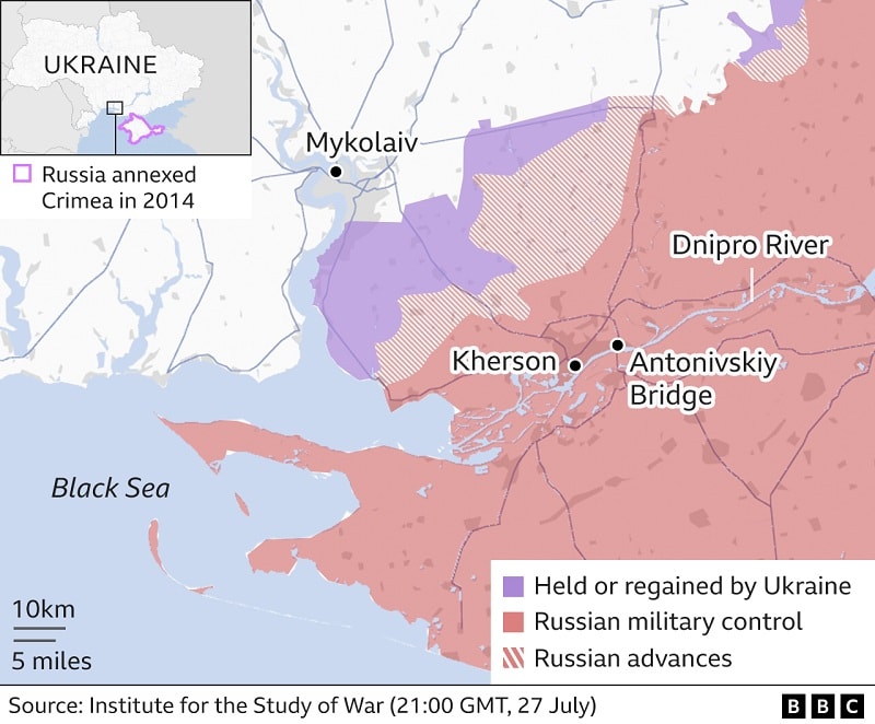 Ukraine đã phá hủy các cây cầu để chặn đường tiếp tế của Nga ở Kherson.