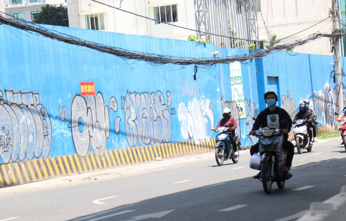 Các khu đất quốc phòng đắc địa tại đường Tôn Đức Thắng. (Ảnh: Xuân Tình/Vietnam+)